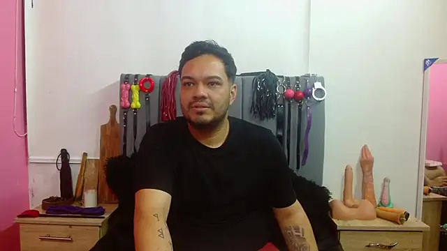 Alejandro_bdsm Webcamshow