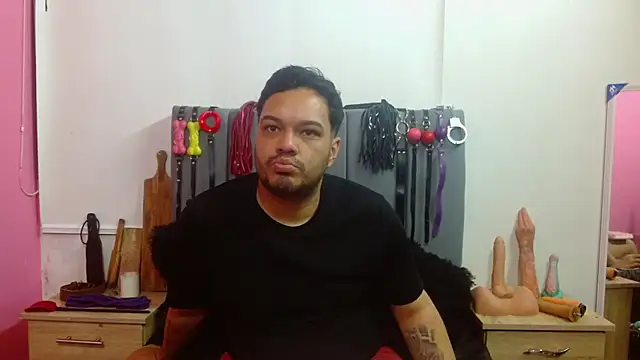 Show modela Alejandro_bdsm na web-kameri