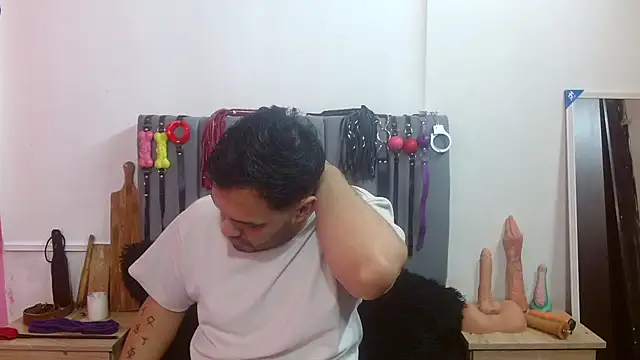 Alejandro_bdsm Webcam show