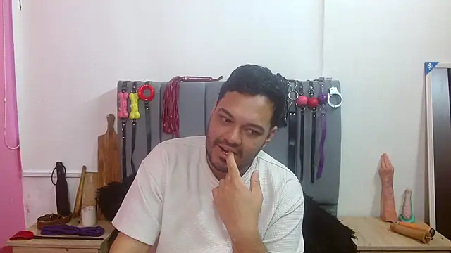 Show de Alejandro_bdsm na webcam
