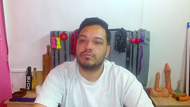 Вебкам-шоу Alejandro_bdsm