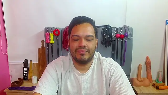Alejandro_bdsm Pertunjukan Webcam