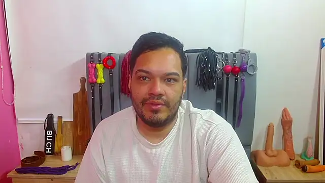 Show de Alejandro_bdsm na webcam