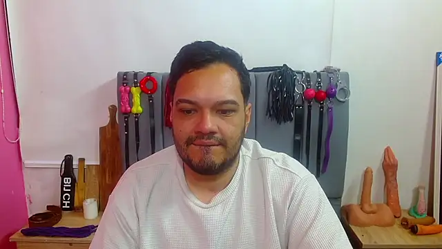 Alejandro_bdsm Webcamshow