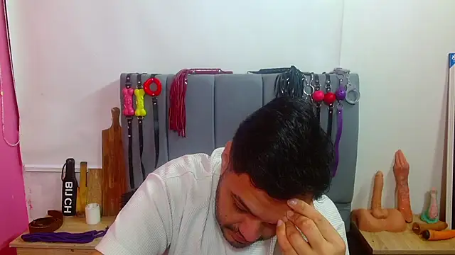 Webkamerová show Alejandro_bdsm