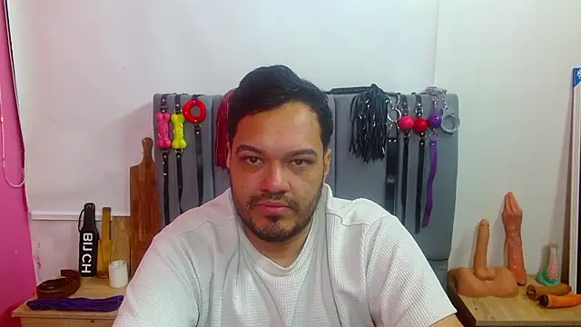 Alejandro_bdsm Webcam show