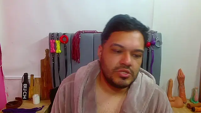 Alejandro_bdsm Show Webcam