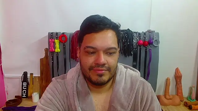 Alejandro_bdsm Webcam Show
