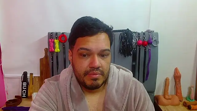 Alejandro_bdsm ওয়েবক্যাম শো