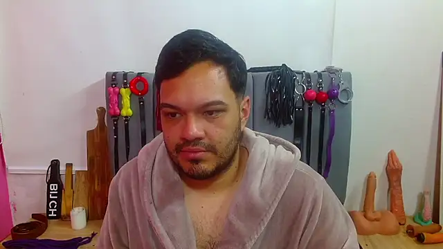 Вебкам-шоу Alejandro_bdsm
