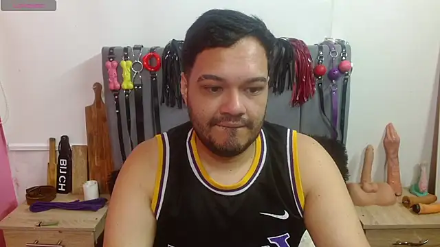 โชว์เว็บแคมของ Alejandro_bdsm