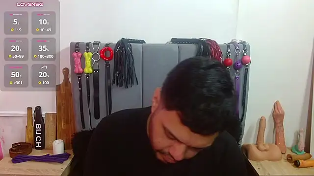 Show de Alejandro_bdsm na webcam