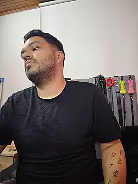 Show de Alejandro_bdsm na webcam