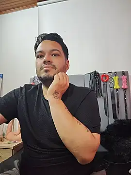 Alejandro_bdsm webcam show