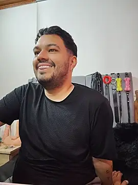 Alejandro_bdsm Webcamshow