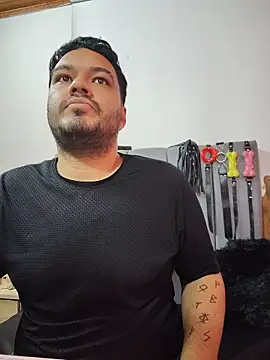 Alejandro_bdsm Webcamshow