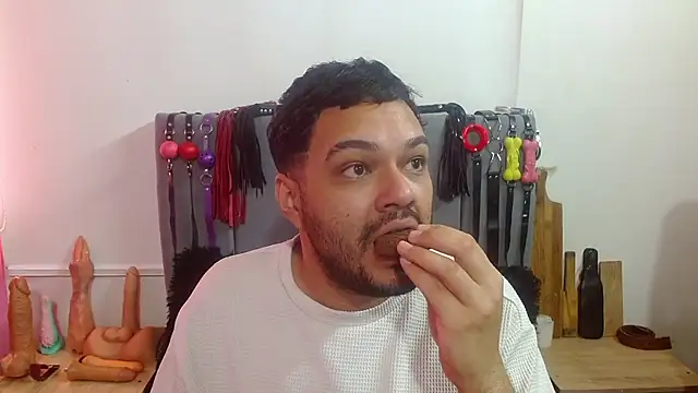 Show de Alejandro_bdsm na webcam