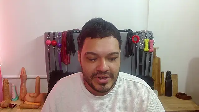 โชว์เว็บแคมของ Alejandro_bdsm