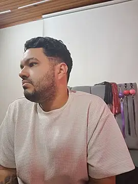 Alejandro_bdsm Шоу с уебкамера