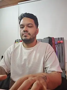 Show de Alejandro_bdsm na webcam