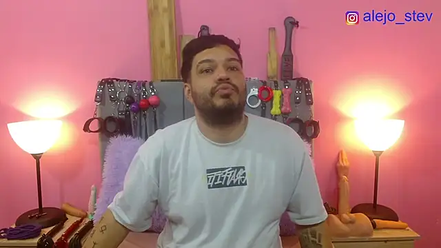 Show modela Alejandro_bdsm na web-kameri