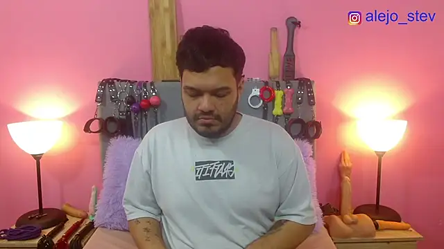 Show modela Alejandro_bdsm na web-kameri
