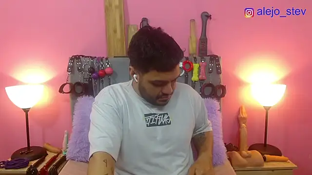 Show modela Alejandro_bdsm na web-kameri