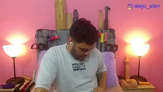 Вебкам-шоу Alejandro_bdsm