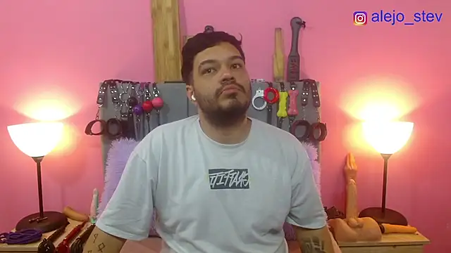 Alejandro_bdsm Webcam-Show