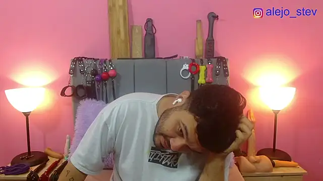 Alejandro_bdsm Webcam-Show