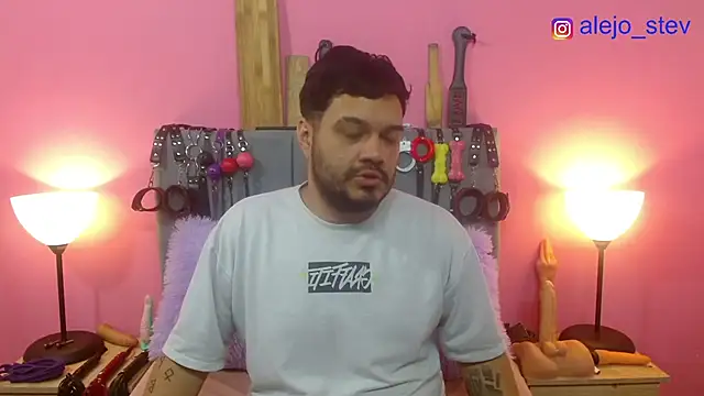 Alejandro_bdsmのウェブカメラショー