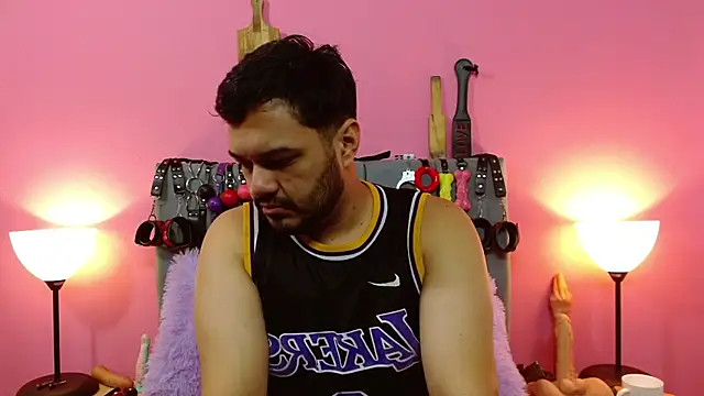 Alejandro_bdsm ওয়েবক্যাম শো