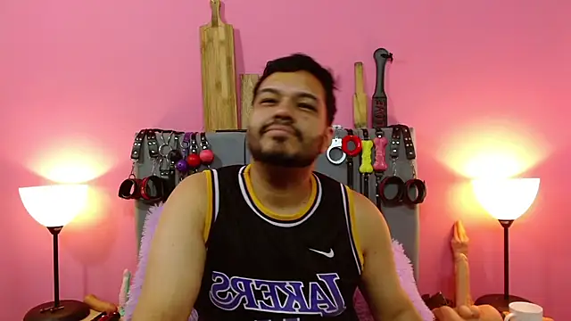 Alejandro_bdsmのウェブカメラショー