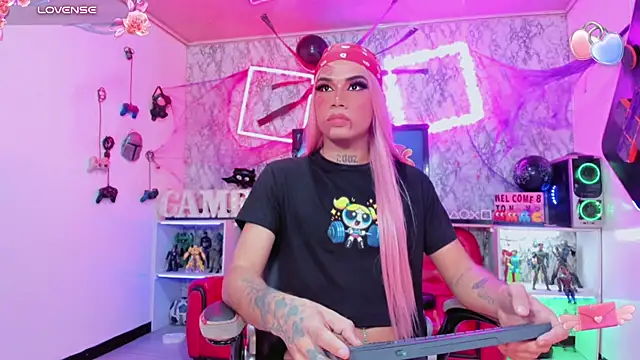 Yised_Villalobos' Webcam Show