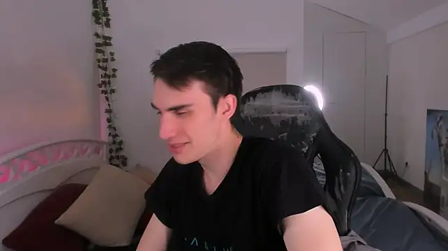 DeanWilde webcam show
