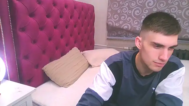 DeanWilde – webcam-show