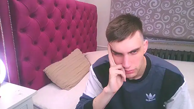 DeanWilde webcam show
