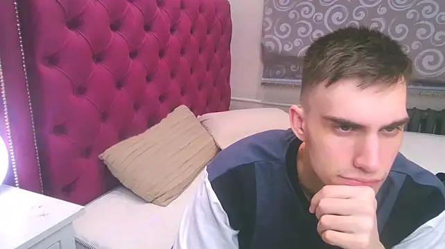 DeanWilde – webcam-show