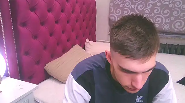 DeanWilde – webcam-show