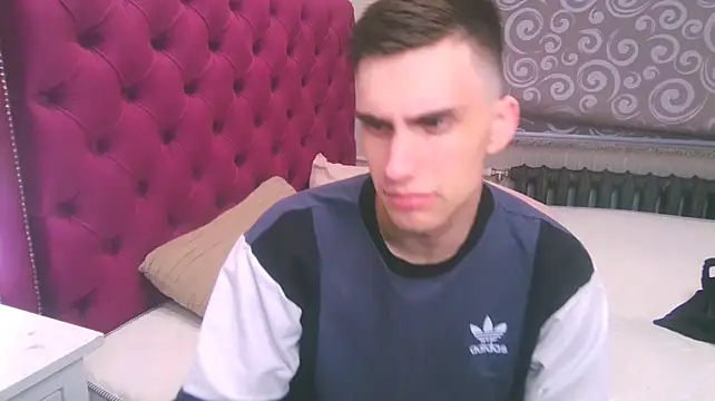 DeanWilde Webcam Show