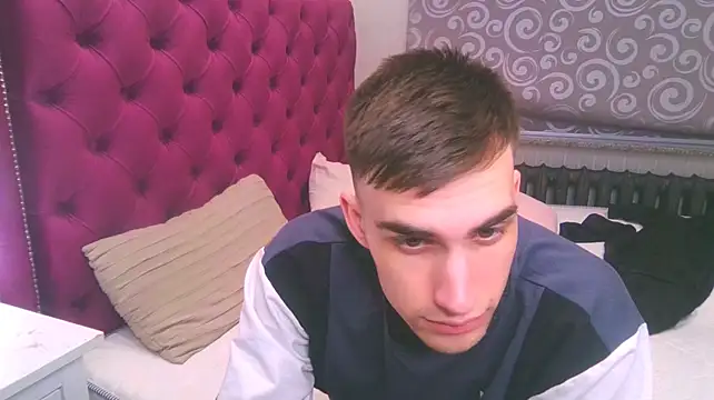 DeanWilde webcam show