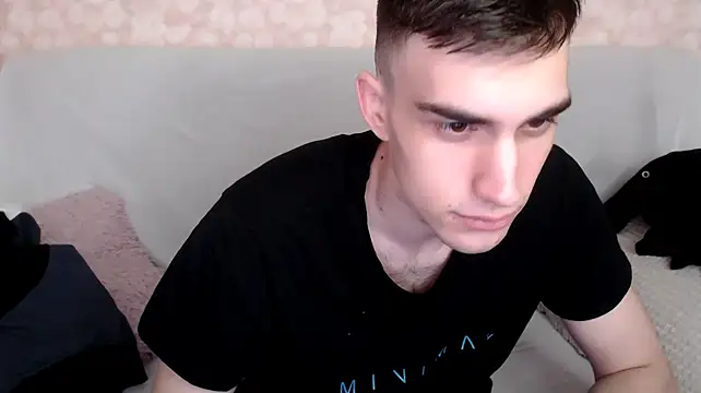 DeanWilde Show in webcam