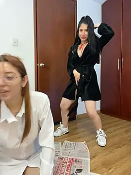 Show modela Hanna_rod na web-kameri