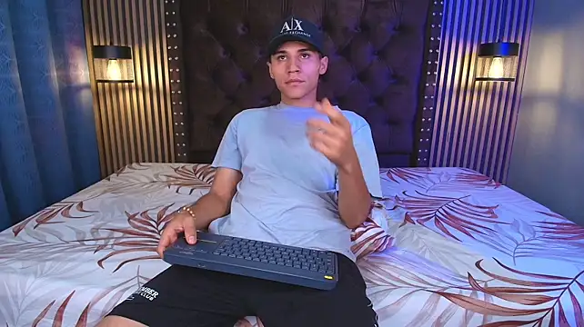 Deus_king1 网络视讯表演