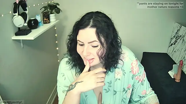 Show webcam de bigtittymilfgf_