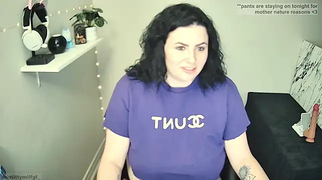 Chat XXX Live bigtittymilfgf_