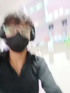 xxxullu 网络视讯表演