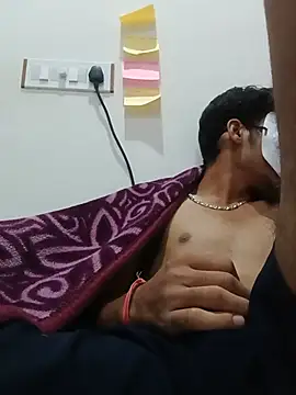 xxxullu ওয়েবক্যাম শো