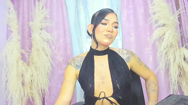 Pertunjukan Kamera Web Kamila_love_x