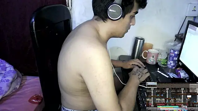 pidemelabendi's Webcam Show
